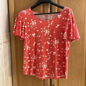 Floral coral t-shirt size M